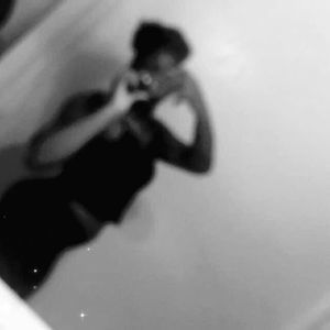 Meet your Posher, Itz shy